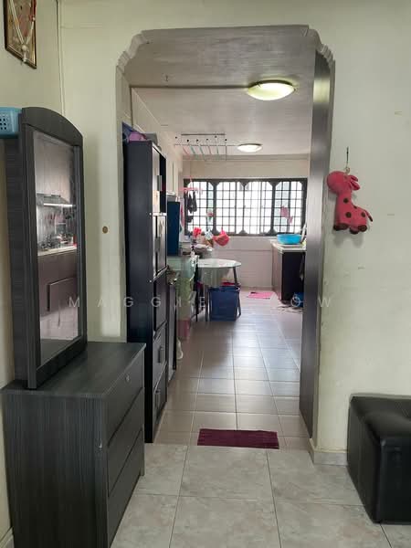 523 Ang Mo Kio Avenue 5, 523 Ang Mo Kio Avenue 5, 2 Bedrooms, 732 sqft, HDB Flat For Sale, by Maggie Leow, 500198532 - Kitchen - PropertyGuru.com.sg