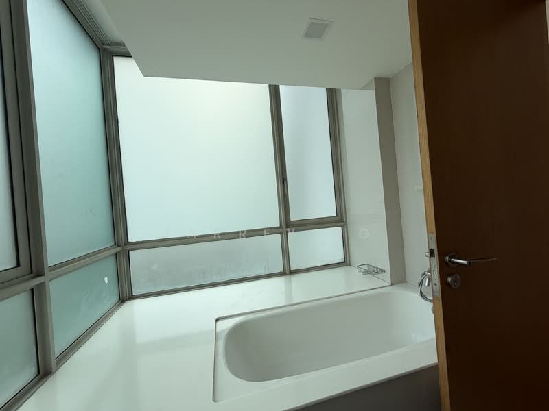 The Quartz, 51 Compassvale Bow, 3 Bedrooms, 1,033 sqft, Condominium For Rent, by Jarrey Ng, 500198545 - Bathroom - PropertyGuru.com.sg