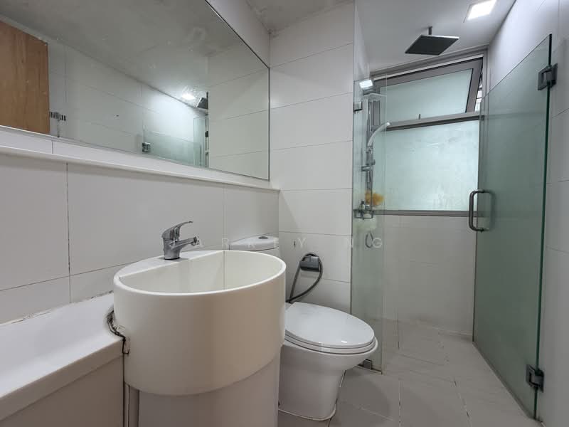 The Quartz, 51 Compassvale Bow, 3 Bedrooms, 1,033 sqft, Condominium For Rent, by Jarrey Ng, 500198545 - Bathroom - PropertyGuru.com.sg