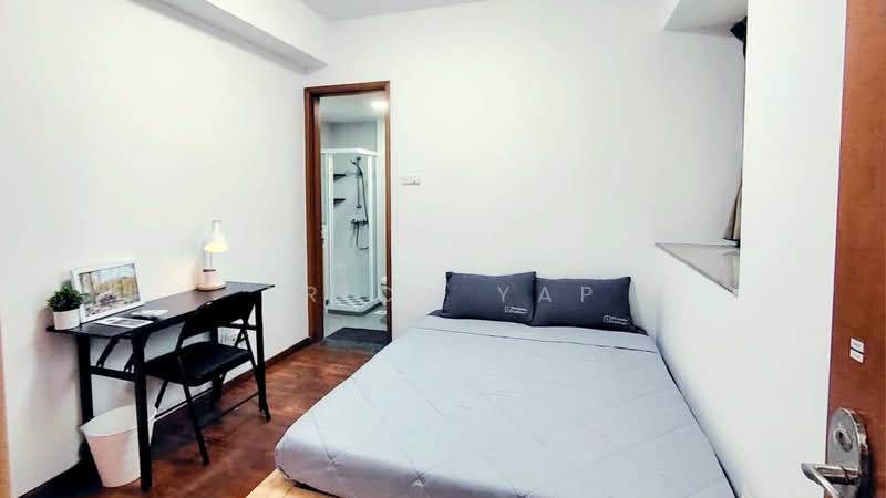 Queens, 12 Stirling Road, Room Rental, 150 sqft, Condominium For Rent, by Erica Yap, 500198548 - Bedroom - PropertyGuru.com.sg