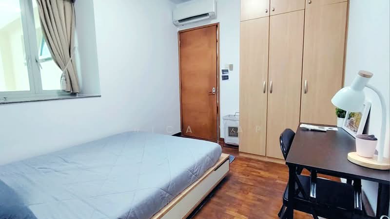 Queens, 12 Stirling Road, Room Rental, 150 sqft, Condominium For Rent, by Erica Yap, 500198548 - Bedroom - PropertyGuru.com.sg