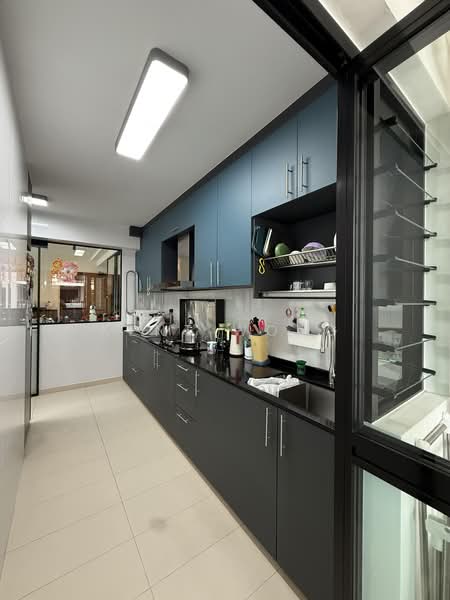 415C Northshore Drive, 415C Northshore Drive, 3 Bedrooms, 1,012 sqft, HDB Flat For Sale, by Kent Wong, 500198575 - Kitchen - PropertyGuru.com.sg