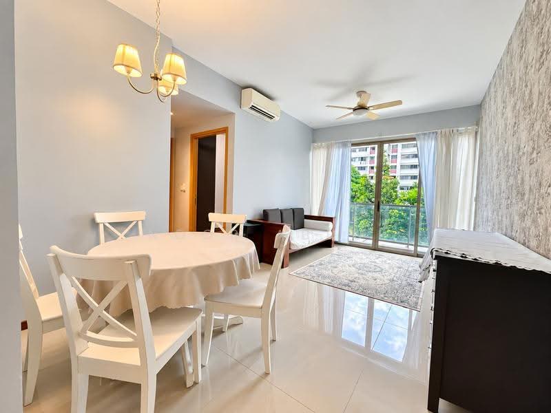 Sea Horizon, 1 Pasir Ris Rise, Pasir Ris / Tampines, 2 Bedrooms, 775 sqft, Executive Condominium For Sale, by Noor Abdul, 500198582 - Living Room - PropertyGuru.com.sg