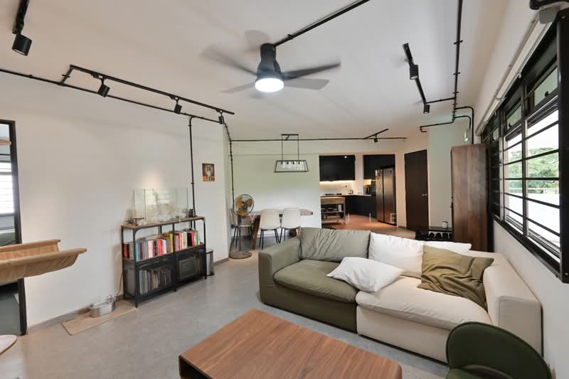 273 Toh Guan Road, 273 Toh Guan Road, 3 Bedrooms, 1,098 sqft, HDB Flat For Sale, by Lee Yin Jie, 500198588 - Living Room - PropertyGuru.com.sg