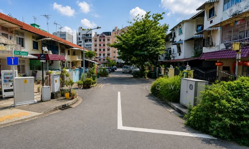6b Jalan Suka, , 4 Bedrooms, 1,200 sqft, Walk-up Apartment For Sale, by Jasper How, 500198606 - PropertyGuru.com.sg