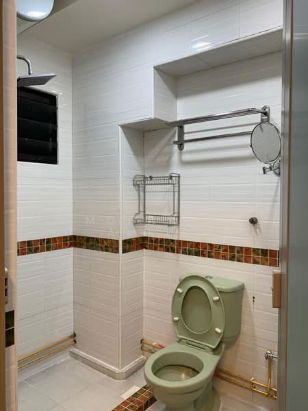 131C Kim Tian Road, 131C Kim Tian Road, 3 Bedrooms, 1,230 sqft, HDB Flat For Rent, by Mohamed Ameen, 500198607 - Bathroom - PropertyGuru.com.sg