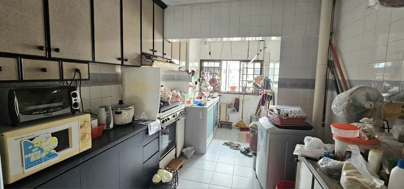 222 Ang Mo Kio Avenue 1, 222 Ang Mo Kio Avenue 1, Room Rental, 120 sqft, HDB Flat For Rent, by Francis Lee, 500198612 - Kitchen - PropertyGuru.com.sg