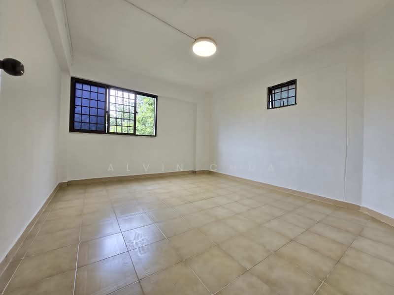 215 Jurong East Street 21, 215 Jurong East Street 21, 2 Bedrooms, 883 sqft, HDB Flat For Sale, by Alvin Chua, 500198631 - Interior - PropertyGuru.com.sg