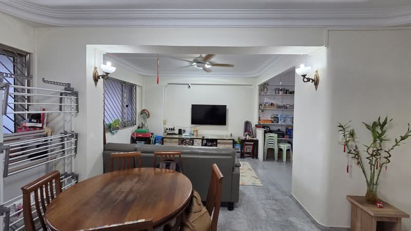 531 Serangoon North Avenue 4, 531 Serangoon North Avenue 4, 3 Bedrooms, 1,108 sqft, HDB Flat For Sale, by Joanne Chua 蔡蕙励, 500198646 - Living Room - PropertyGuru.com.sg