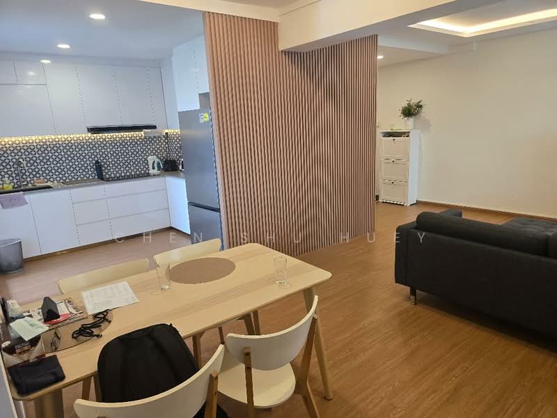 5 Holland Close, 5 Holland Close, 3 Bedrooms, 1,130 sqft, HDB Flat For Sale, by Chen Shu Huey, 500198665 - Kitchen - PropertyGuru.com.sg