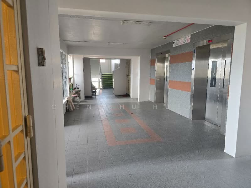 5 Holland Close, 5 Holland Close, 3 Bedrooms, 1,130 sqft, HDB Flat For Sale, by Chen Shu Huey, 500198665 - Lobby - PropertyGuru.com.sg