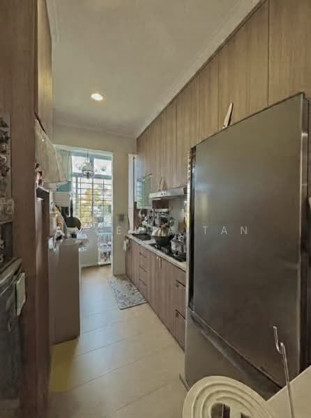The Windsor, 5A Ontario Avenue, 3 Bedrooms, 1,582 sqft, Walk-up Apartment For Sale, by Angelia Tan, 500198670 - Kitchen - PropertyGuru.com.sg