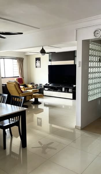 173 Bishan Street 13, 173 Bishan Street 13, 3 Bedrooms, 1,301 sqft, HDB Flat For Sale, by Janice Ding, 500198673 - Living Room - PropertyGuru.com.sg
