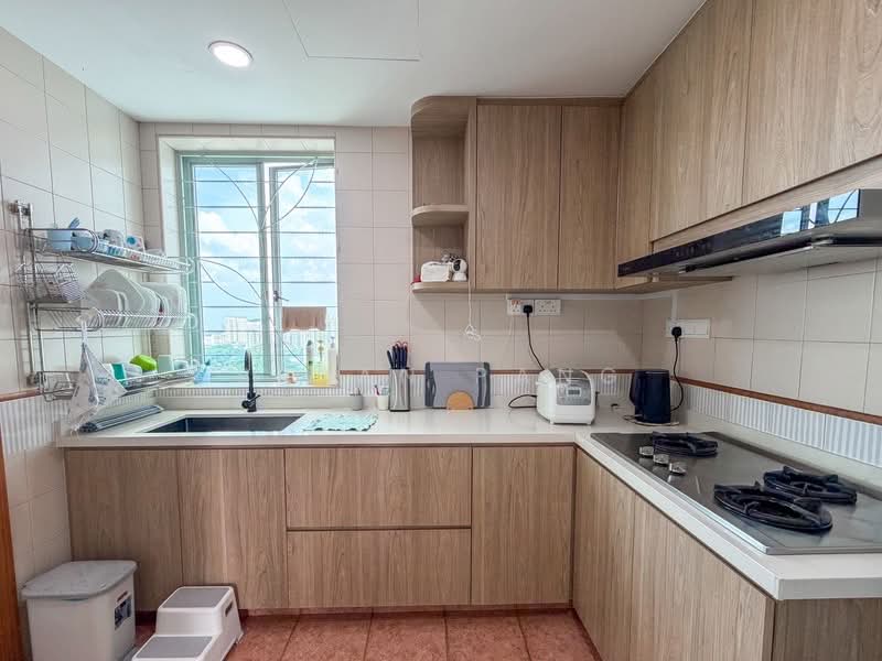 Guilin View, 20 Bukit Batok Street 52, 3 Bedrooms, 1,259 sqft, Condominium For Rent, by Bryan Pang, 500198684 - PropertyGuru.com.sg