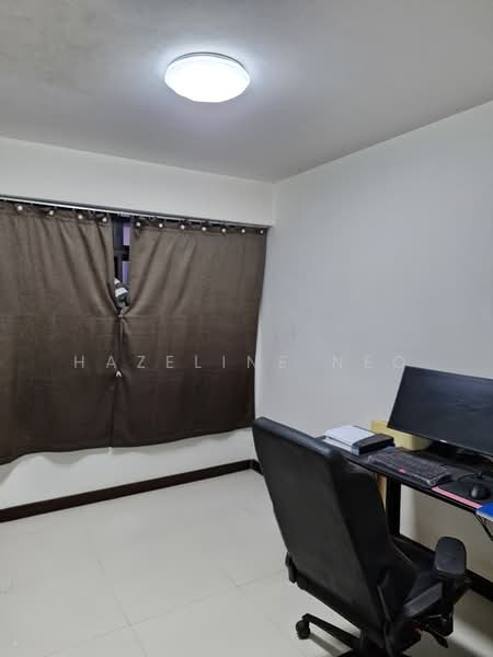 180A Marsiling Road, 180A Marsiling Road, 2 Bedrooms, 721 sqft, HDB Flat For Sale, by Hazeline Neo, 500198690 - Bedroom 2 - PropertyGuru.com.sg