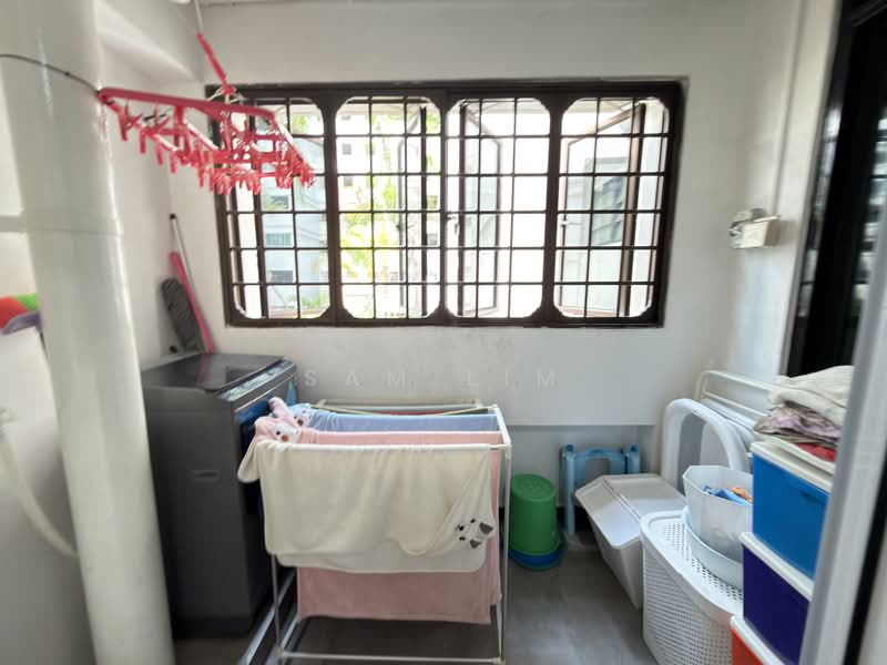 606 Woodlands Ring Road, 606 Woodlands Ring Road, 3 Bedrooms, 1,302 sqft, HDB Flat For Sale, by Sam Lim, 500198695 - Balcony - PropertyGuru.com.sg