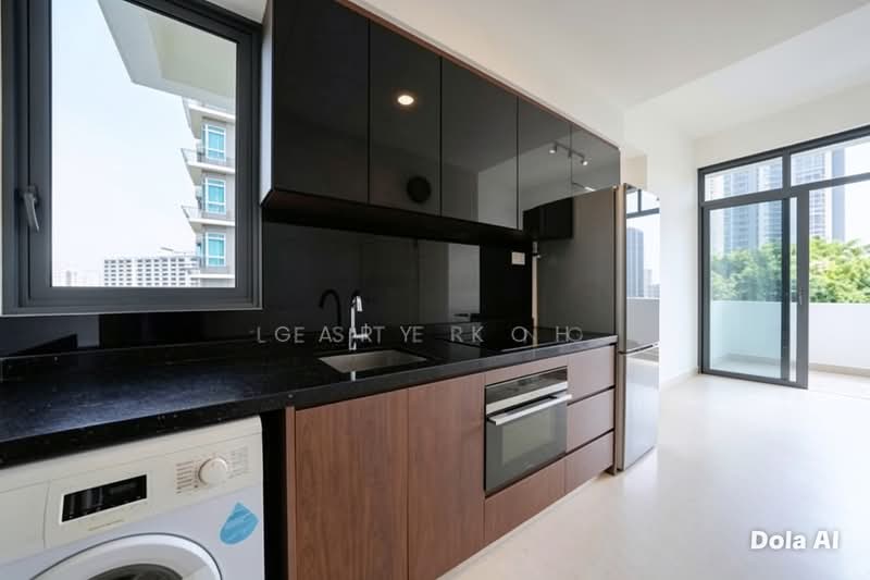 City Suites, 235 Balestier Road, 1 Bedroom, 527 sqft, Condominium For Sale, by Gary Koh, 500198703 - Kitchen - PropertyGuru.com.sg