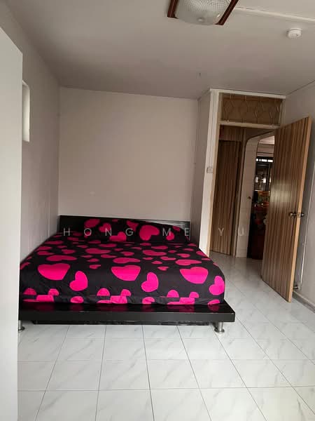 717 Yishun Street 71, 717 Yishun Street 71, Room Rental, 300 sqft, HDB Flat For Rent, by Hong Meiyu, 500198706 - Bedroom - PropertyGuru.com.sg
