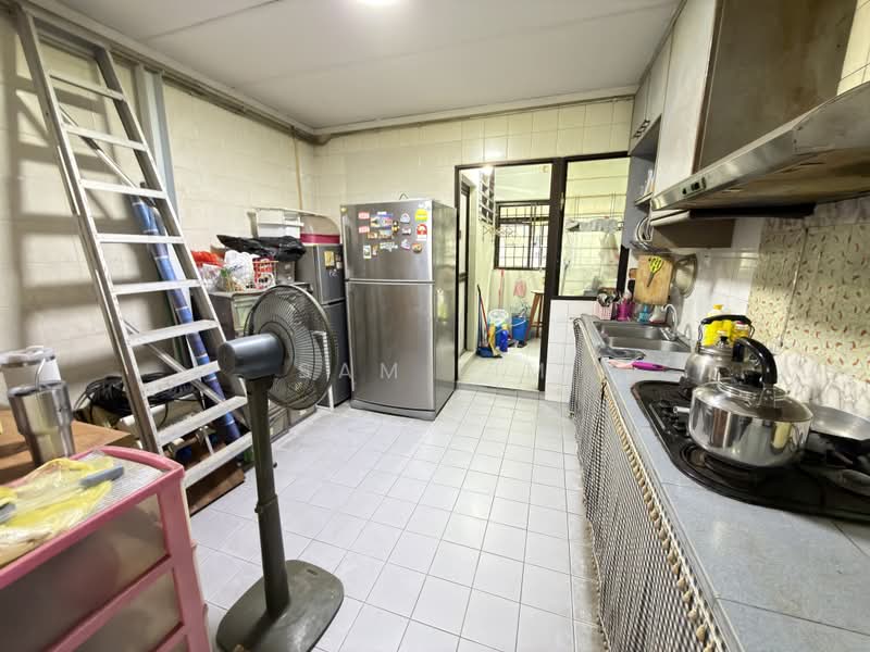 155 Jalan Teck Whye, 155 Jalan Teck Whye, 4 Bedrooms, 1,292 sqft, HDB Flat For Sale, by Sam Lim, 500198709 - Kitchen - PropertyGuru.com.sg