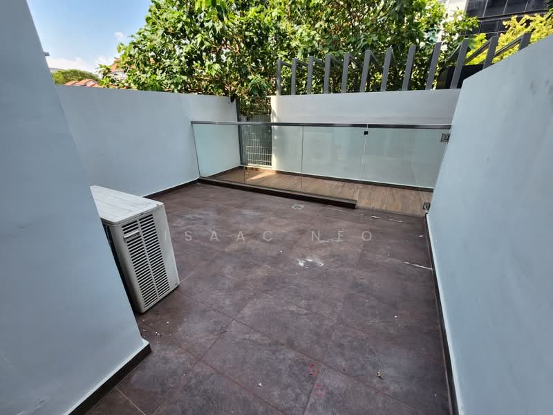 Sycamore Tree, 2 Fowlie Road, 1 Bedroom, 581 sqft, Apartment For Sale, by Isaac Neo, 500198735 - Balcony - PropertyGuru.com.sg