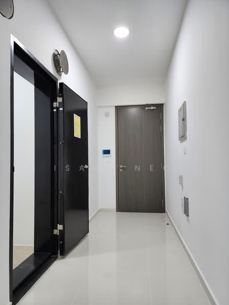 Sycamore Tree, 2 Fowlie Road, 1 Bedroom, 581 sqft, Apartment For Sale, by Isaac Neo, 500198735 - Entrance - PropertyGuru.com.sg