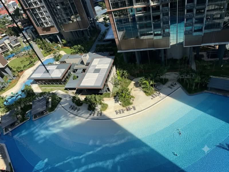 Parc Clematis, 8F Jalan Lempeng, 4 Bedrooms, 1,292 sqft, Condominium For Sale, by Ben XIA 夏天鹏, 500198751 - Pool - PropertyGuru.com.sg