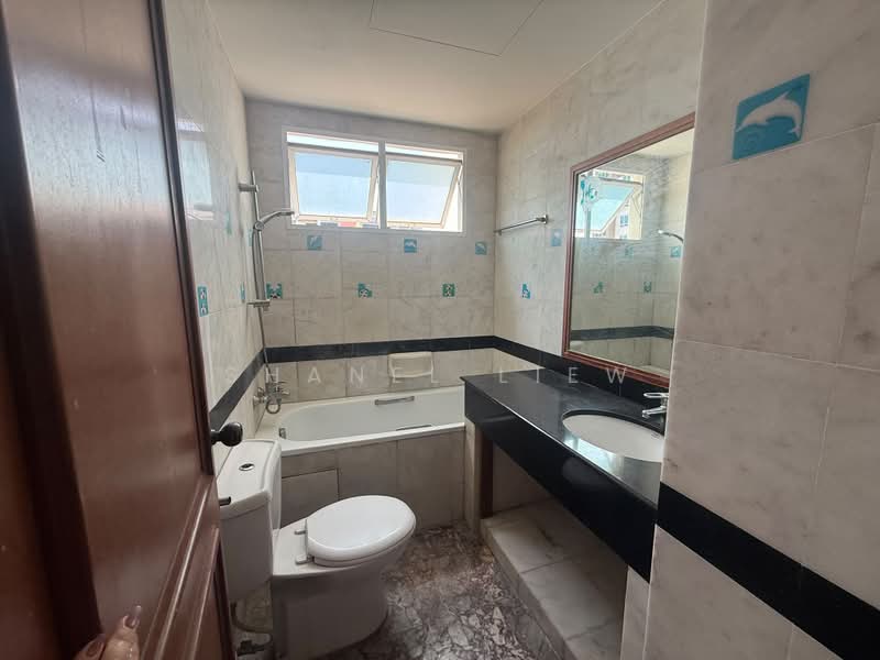 The Tropica, 57 Tampines Avenue 1, 2 Bedrooms, 990 sqft, Condominium For Sale, by Shanel Liew, 500198757 - Bathroom - PropertyGuru.com.sg