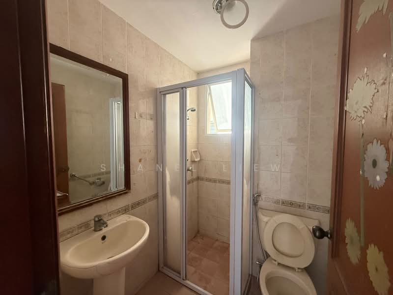 The Tropica, 57 Tampines Avenue 1, 2 Bedrooms, 990 sqft, Condominium For Sale, by Shanel Liew, 500198757 - Bathroom - PropertyGuru.com.sg