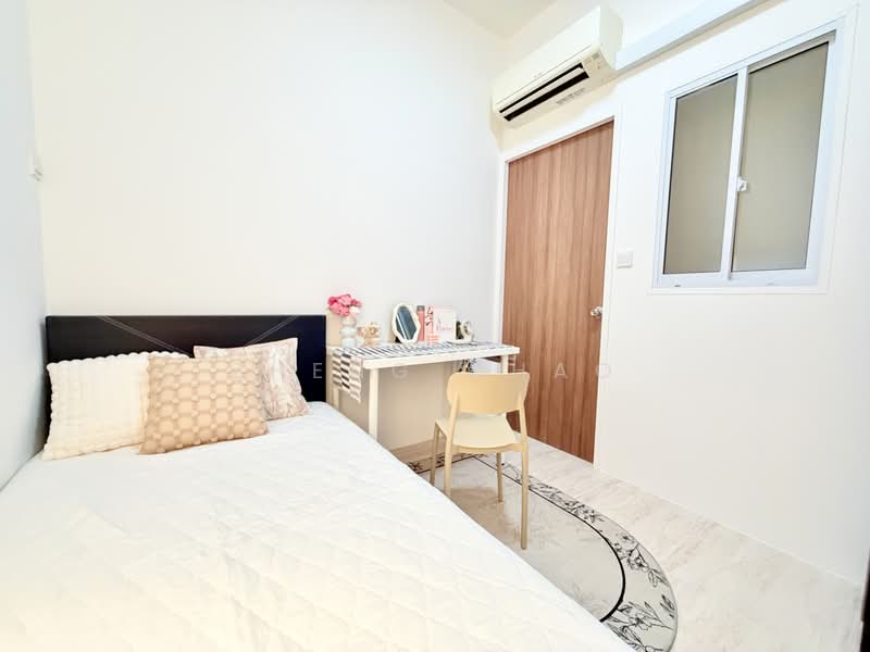 Fuyuen Court, 22 Lorong 35 Geylang, Room Rental, 100 sqft, Apartment For Rent, by Zheng Chao, 500198758 - Bedroom - PropertyGuru.com.sg