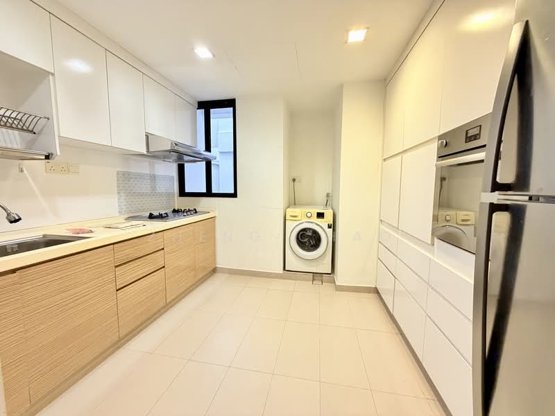 Fuyuen Court, 22 Lorong 35 Geylang, Room Rental, 100 sqft, Apartment For Rent, by Zheng Chao, 500198758 - Kitchen - PropertyGuru.com.sg