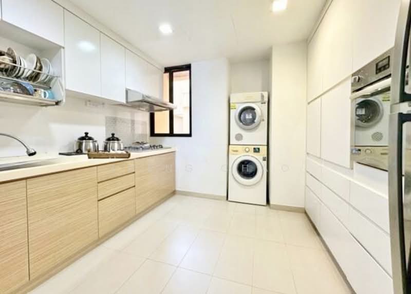 Fuyuen Court, 22 Lorong 35 Geylang, Eunos / Geylang / Paya Lebar, Room Rental, 240 sqft, Apartment For Rent, by Zheng Chao, 500198758 - Kitchen - PropertyGuru.com.sg