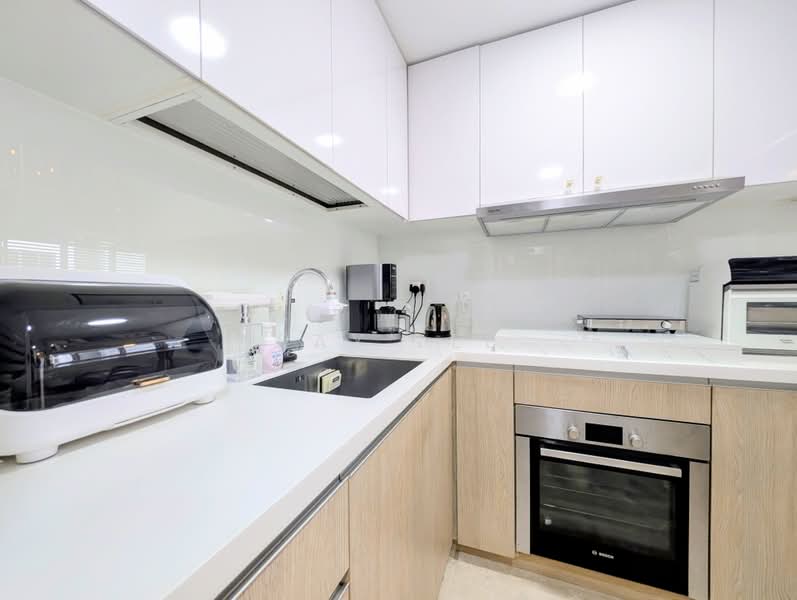 Watertown, 77 Punggol Central, 3 Bedrooms, 1,109 sqft, Condominium For Sale, by Ray Lee, 500198777 - Kitchen - PropertyGuru.com.sg