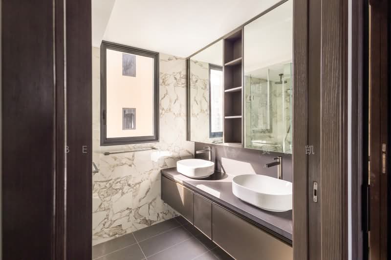 Tembusu Grand, 92 Jalan Tembusu, 4 Bedrooms, 1,432 sqft, Condominium For Sale, by Bernard Ng 黄俊凯, 500198803 - Bathroom - PropertyGuru.com.sg