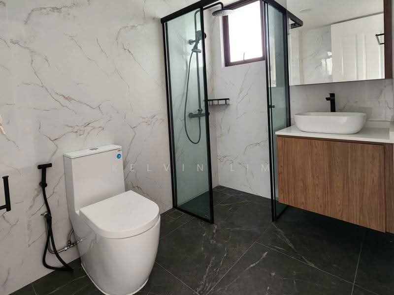 WIDE FRONTAGE| CORNER Terrace | Minaret | 5 Bed | OPEN HOUSE!, Rwnovated Corner Terrace in the Bedok Ria Landed Enclave, 5 Bedrooms, 3,200 sqft, Corner Terrace For Sale, by Kelvin Lim, 500198808 - Bathroom - PropertyGuru.com.sg