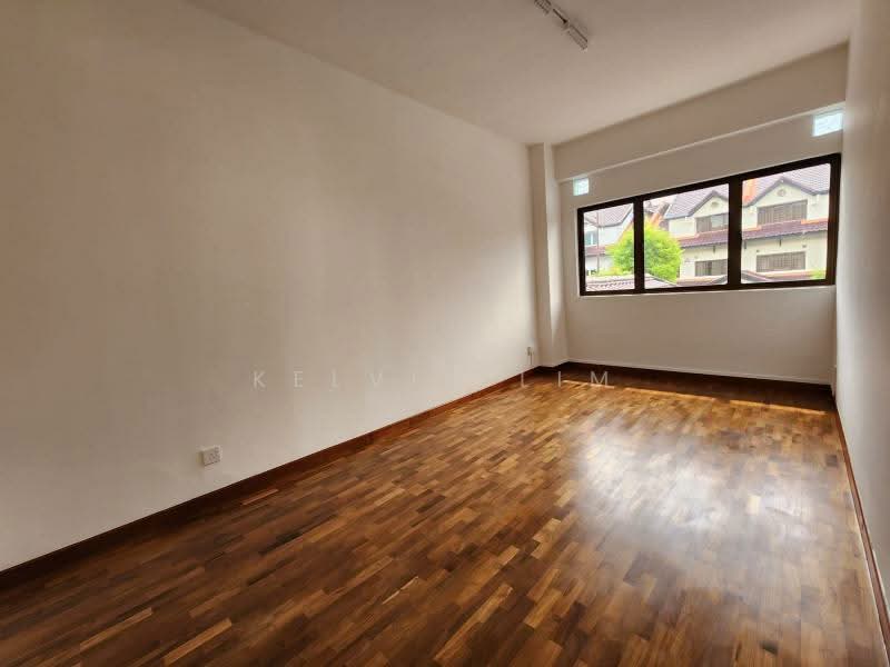WIDE FRONTAGE| CORNER Terrace | Minaret | 5 Bed | OPEN HOUSE!, Rwnovated Corner Terrace in the Bedok Ria Landed Enclave, 5 Bedrooms, 3,200 sqft, Corner Terrace For Sale, by Kelvin Lim, 500198808 - Interior - PropertyGuru.com.sg