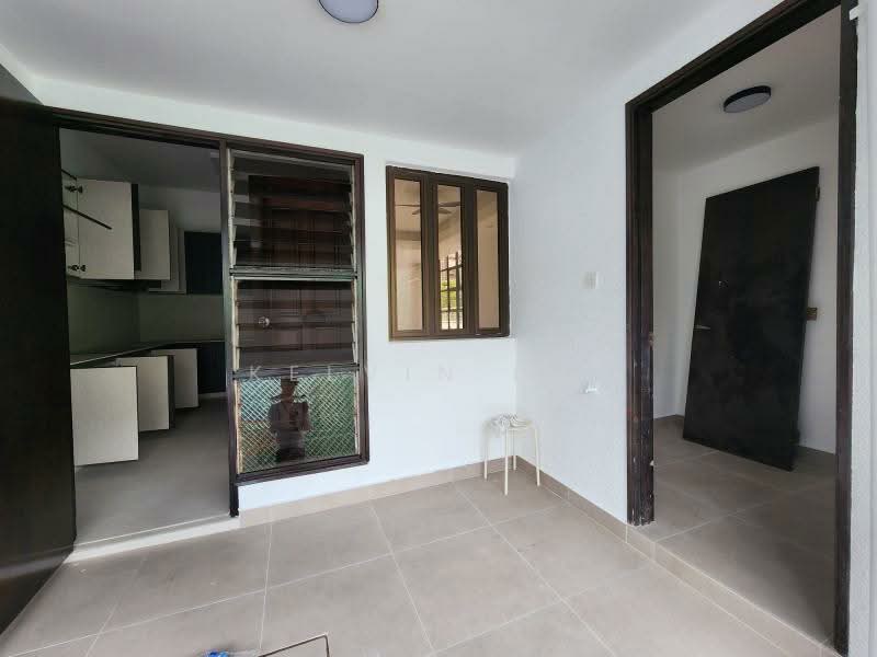 WIDE FRONTAGE| CORNER Terrace | Minaret | 5 Bed | OPEN HOUSE!, Rwnovated Corner Terrace in the Bedok Ria Landed Enclave, 5 Bedrooms, 3,200 sqft, Corner Terrace For Sale, by Kelvin Lim, 500198808 - Kitchen - PropertyGuru.com.sg