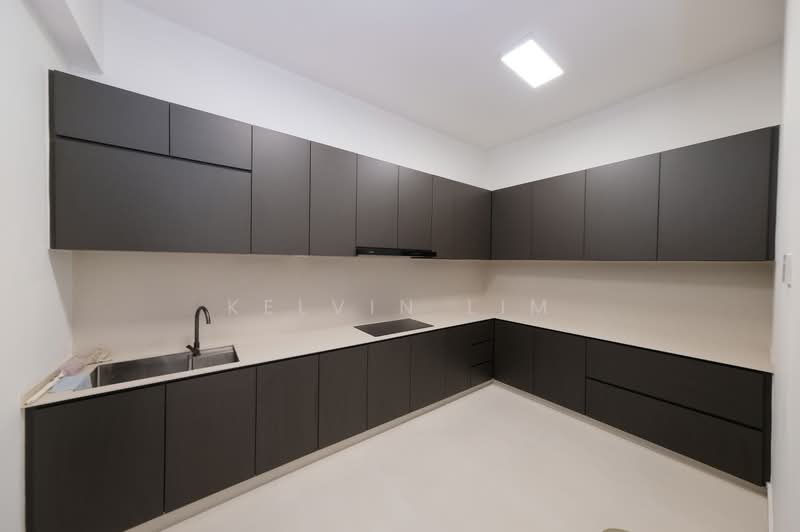 WIDE FRONTAGE| CORNER Terrace | Minaret | 5 Bed | OPEN HOUSE!, Rwnovated Corner Terrace in the Bedok Ria Landed Enclave, 5 Bedrooms, 3,200 sqft, Corner Terrace For Sale, by Kelvin Lim, 500198808 - Kitchen - PropertyGuru.com.sg