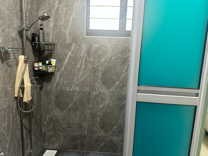 698A Hougang Street 61, 698A Hougang Street 61, Room Rental, 150 sqft, HDB Flat For Rent, by Jenny Chia, 500198833 - Bathroom - PropertyGuru.com.sg