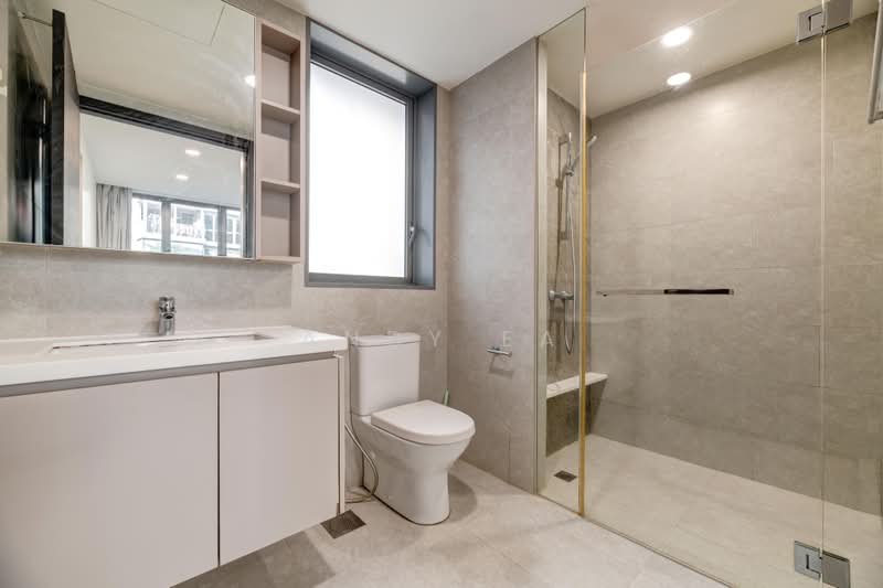 The Visionaire, 174 Canberra Drive, 4 Bedrooms, 1,141 sqft, Executive Condominium For Sale, by Andy Ea, 500198835 - Bathroom - PropertyGuru.com.sg