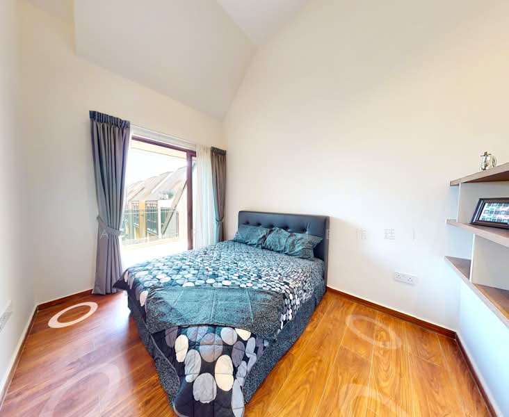 Parksuites, 18 Holland Grove Road, 2 Bedrooms, 1,098 sqft, Condominium For Sale, by Xavier Aw (欧伟廷), 500198845 - Bedroom - PropertyGuru.com.sg