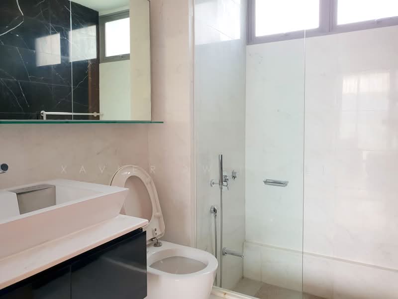 Centro Residences, 59 Ang Mo Kio Avenue 8, 3 Bedrooms, 1,356 sqft, Condominium For Sale, by Xavier Aw (欧伟廷), 500198864 - Bathroom - PropertyGuru.com.sg