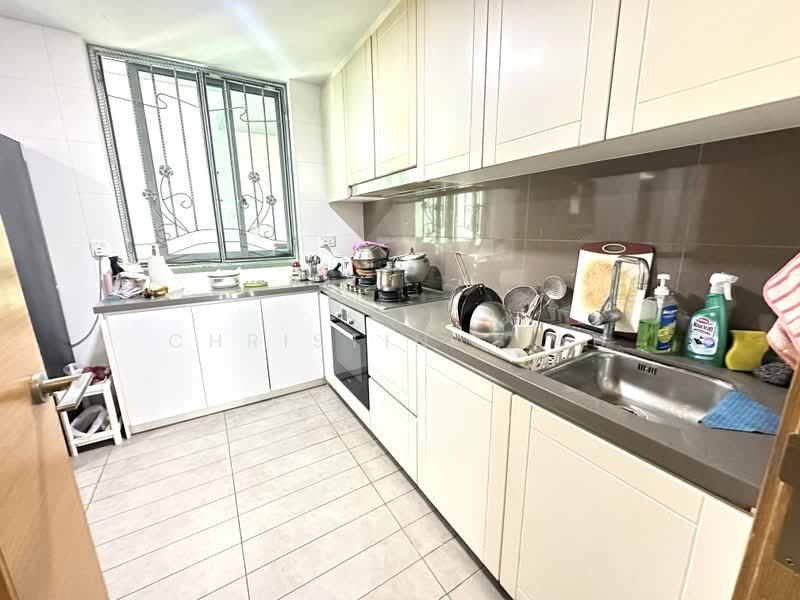 Double Bay Residences, 21B Simei Street 4, 4 Bedrooms, 1,550 sqft, Condominium For Sale, by Christina Lau, 500198880 - Kitchen - PropertyGuru.com.sg