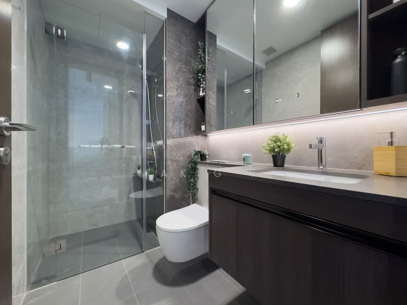 Tembusu Grand, 94 Jalan Tembusu, 2 Bedrooms, 667 sqft, Condominium For Rent, by Mak G Y, 500198895 - Bathroom - PropertyGuru.com.sg