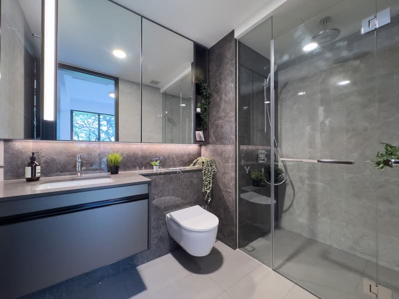 Tembusu Grand, 94 Jalan Tembusu, 2 Bedrooms, 667 sqft, Condominium For Rent, by Mak G Y, 500198895 - Bathroom - PropertyGuru.com.sg