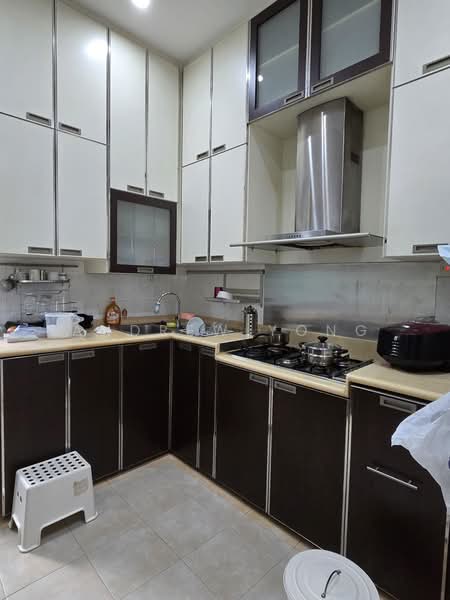 The Meyer Place, 2 Meyer Place, 3 Bedrooms, 1,345 sqft, Apartment For Sale, by Andrew Yong, 500198899 - Kitchen - PropertyGuru.com.sg
