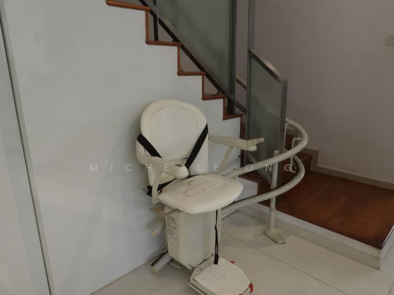 Pavilion Park, Pavilion Circle, 5 Bedrooms, 3,000 sqft, Corner Terrace For Sale, by Michelle Ong, 500198915 - chair lift - PropertyGuru.com.sg