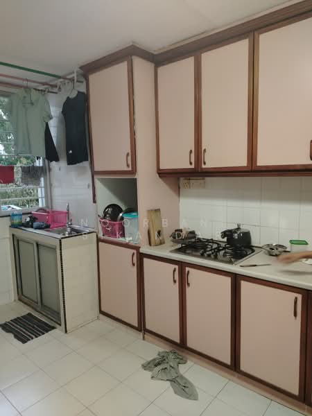 154 Simei Street 1, 154 Simei Street 1, 3 Bedrooms, 1,324 sqft, HDB Flat For Rent, by Noorbani Sikandar, 500198916 - Kitchen - PropertyGuru.com.sg