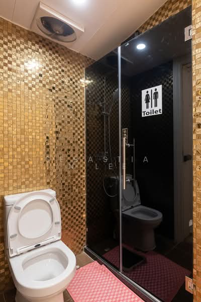 463 Jurong West Street 41, Jurong West Street 41, Boon Lay / Jurong / Tuas, 1,453 sqft, Shop / Shophouse For Sale, by Sebastian Lee, 500198920 - Bathroom - CommercialGuru.com.sg