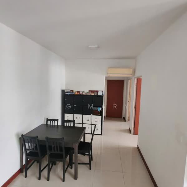 511A Yishun Street 51, 511A Yishun Street 51, 3 Bedrooms, 1,001 sqft, HDB Flat For Sale, by Ng Mary, 500198932 - Dining Room - PropertyGuru.com.sg