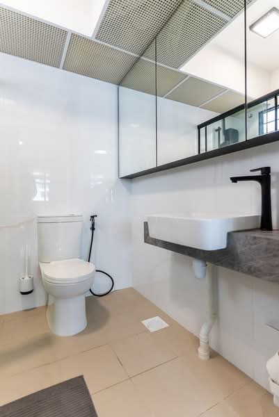 420C Northshore Drive, 420C Northshore Drive, 3 Bedrooms, 1,205 sqft, HDB Flat For Sale, by Jasmine Yee, 500198940 - Bathroom - PropertyGuru.com.sg